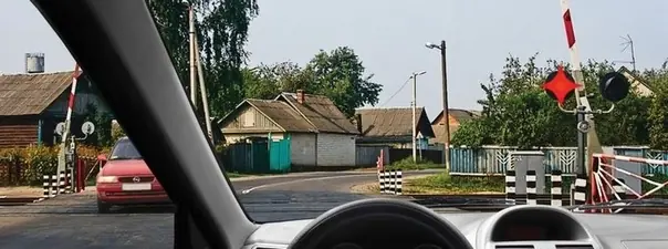 Билет 10. Вопрос 16. ПДД 2025 категории A на мотоцикл
