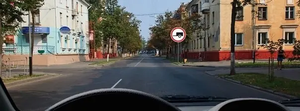 Билет 32. Вопрос 3. ПДД 2025 категории A на мотоцикл